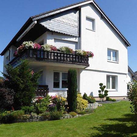 Ferienwohnung Waltraud Brilon Exterior photo